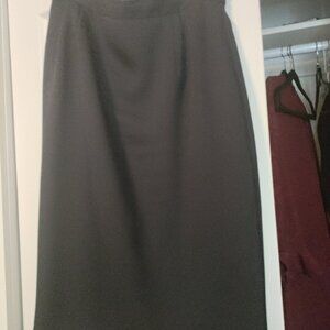 Navy blue midi pencil skirt, fully lined, size 8-10